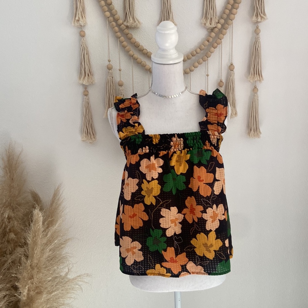 Who What Wear Target black cropped floral tank top flutter sleeve babydoll XS